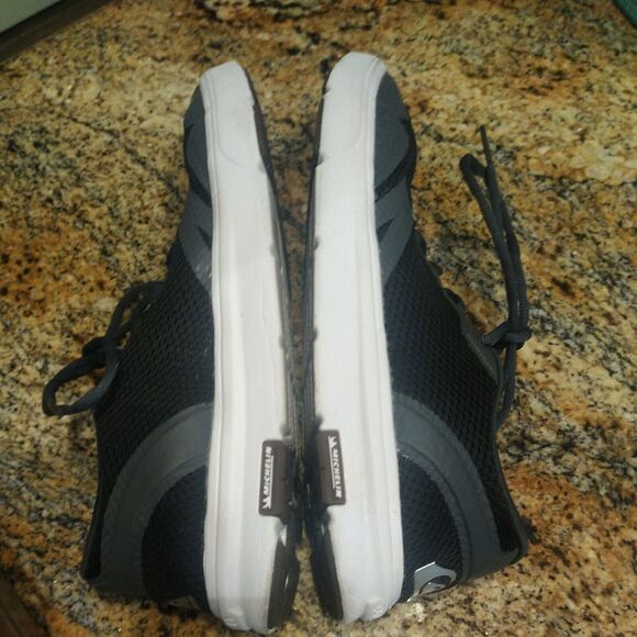 Quiksilver Amphibian Plus Shoe Black Grey White EUC size 7 Water Outdoor Skate - Picture 8 of 12